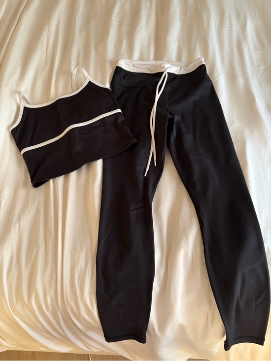 Z Supply Pants - Z Supply High Contrast Tank Top and 7/8 Legging Set